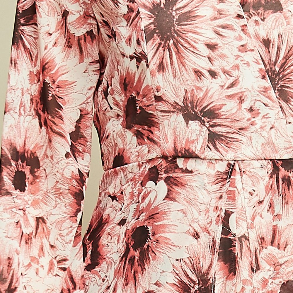 Entro Floral Maxi Shorts Romper - Picture 8 of 9